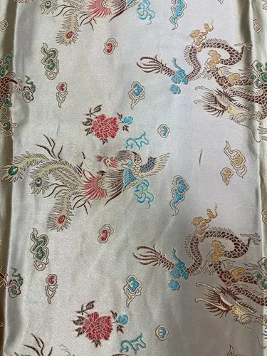 Vista 8 de Sedona Designz Tela de Brocado de Dragón Chino por Yarda 45" de Ancho, 100% Poliéster, Lujosa y Vibrante para Disfraces, Acolchado, Decoración