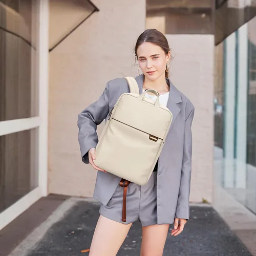 Vista 2 de Mochila delgada para laptop para mujer, mochila ligera para viajes de negocios para mujeres y hombres, Albaricoque, 14 pulg., Moderno