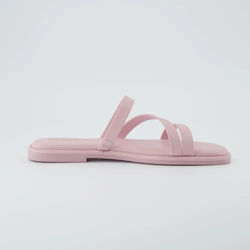 Vista 4 de CUSHIONAIRE Sandalia Treat para mujer + espuma viscoelástica, anchos disponibles