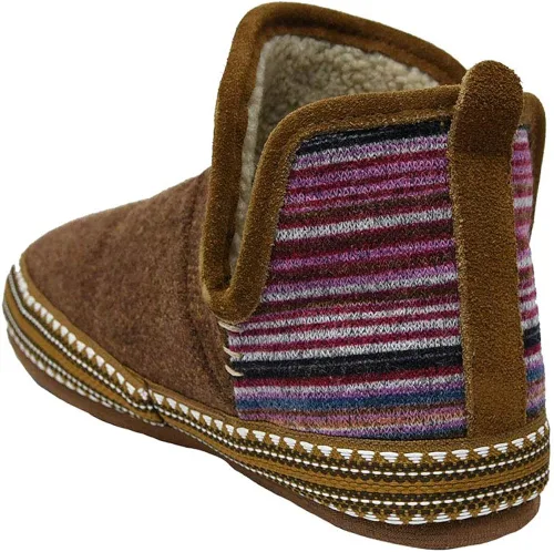 Vista 5 de ARIAT Pantuflas para mujer, cálidas, suaves, de mezcla de acrílicolana, parte superior de goma para interiores y exteriores, Appaloosa
