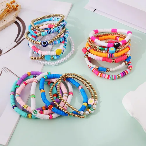 Vista 6 de JEWPARK Juego de 42 pulseras Heishi Preppy Heishi, aretes de gota Heishi, arcilla polimérica, apilables, dijes Y2K para verano, playa, bohemias