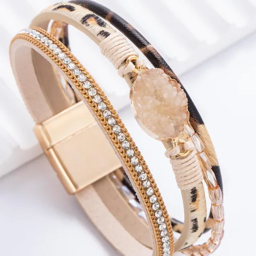 Vista 274 de FANCY SHINY - Pulsera de cuero estilo bohemio, pulsera de cuentas de cristal con cierre magnético, regalos de joyería para mujer