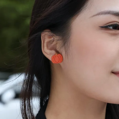 Vista 4 de Halloween Earrings Spooky Ghost Bat Witch Stud Earrings for Women Girls Cute Pumpkin Clay Earrings Set Fun Halloween Holiday Party Jewelry Gifts