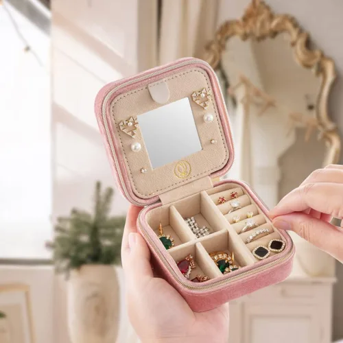 Vista 2 de ZPROW Joyero de viaje de terciopelo de felpa, organizador de joyas de viaje, estuche de viaje para joyas, caja de joyería de viaje, pequeña caja
