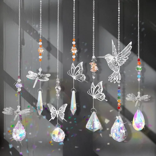 Vista 2 de Atrapasoles de cristal, 7 prismas de bola de cristales coloridos, colgantes de cristal con mariposa, libélula colibrí, adorno colgante de ventana