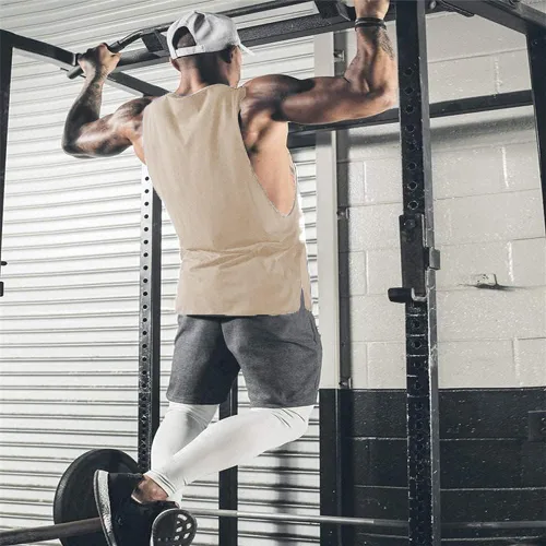 Vista 4 de COOFANDY Camiseta sin mangas de entrenamiento para hombre, paquete de 2 camisetas sin mangas para gimnasio y culturismo