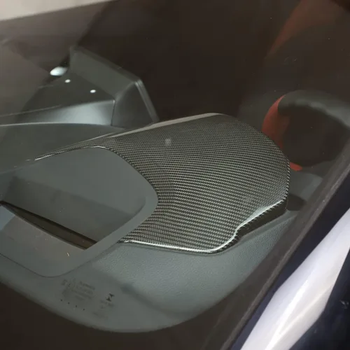 Vista 4 de Cubierta de tablero de consola central de fibra de carbono real para Toyota Supra GR A90 A91 MK5 2019-2024, cubierta para panel de salpicadero