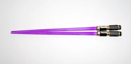 Vista 4 de Palillos de sable láser morado Star Wars Mace Windu