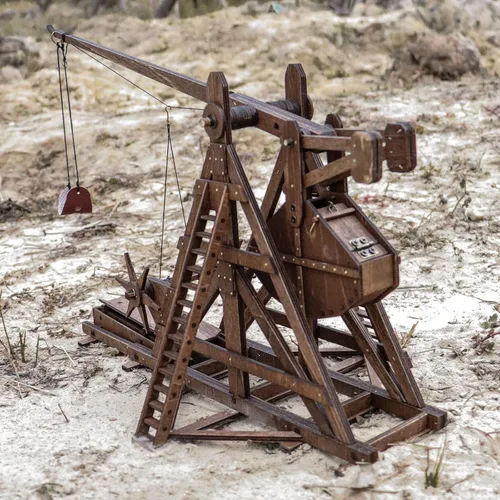 Vista 2 de The MINI - Kit de rompecabezas de madera 3D con contrapeso Trebuchet Medieval Siege Equipment para adultos, proyecto STEM de bricolaje, juguete