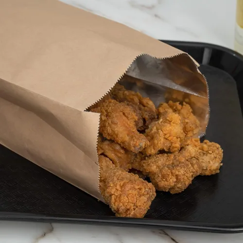 Vista 5 de Restaurantware Bag Tek - Bolsas de papel de aluminio de 6.5 x 4.1 pulgadas, 100 envoltorios para perros calientes de medio galón, papel de estraza