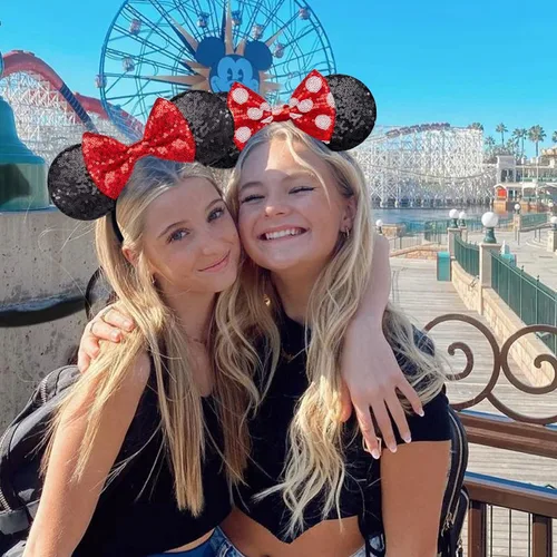 Vista 8 de YUNISS 2 PCS Minnie Ears Shiny Sequin Bow Mickey Ears Headbands for Adult Women Girls Christmas Birthday Party