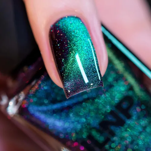 Vista 3 de ILNP Deep Space - Esmalte de uñas holográfico magnético verde azulado a morado