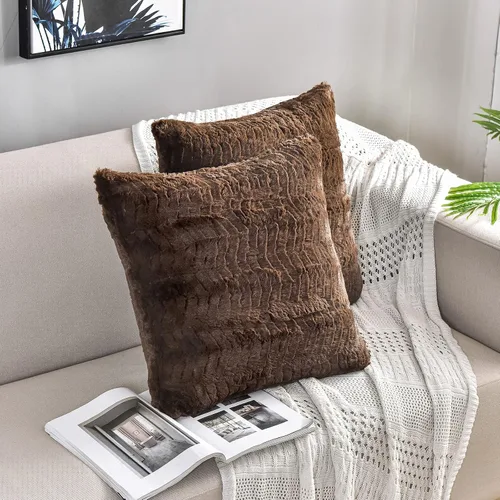 Vista 2 de YUSOKI - Fundas de almohada de pelo sintético de lujo - 18 x 18 pulgadas, juego de 2 - Fundas de almohada decorativas de pelo suave y esponjoso