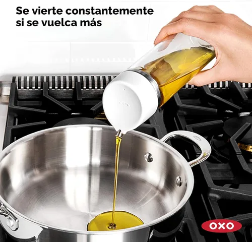 Vista 4 de OXO Good Grips - Juego de dispensadores de vidrio de precisión, set de 2 piezas para aceite y vinagre, transparente, blanco
