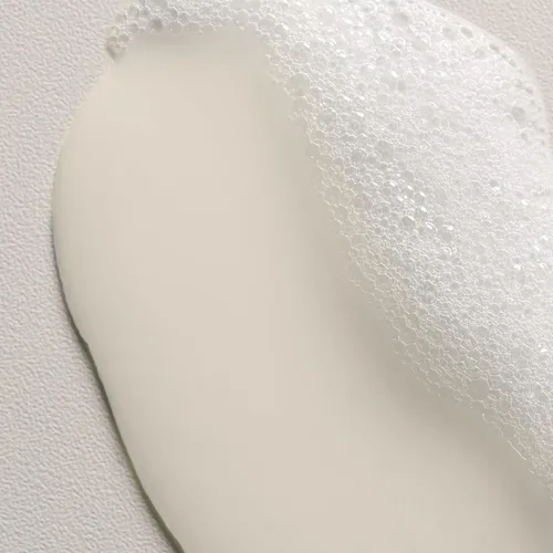 Vista 8 de Davines LOVE/Curl Shampoo, Creamy Taming Cleanser for Wavy & Curly Hair - Enhances Elasticity, Volume & Softness - Hydrating Baobab Pulp Formula