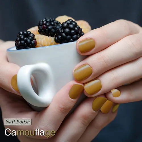 Vista 2 de Karma Naturals Esmalte de uñas – No tóxico, vegano y libre de crueldad (camuflaje, 0.43 onzas líquidas)