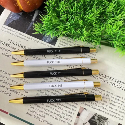 Vista 6 de Juego de 5 bolígrafos divertidos, Swear Word Daily Pen Set, bolígrafos de tinta negra de 0.039 pulgadas, bolígrafo de servicio al cliente, juego