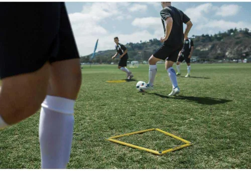 Vista 8 de SKLZ Agility Trainer Pro Trapezoid Agility Trainers para patrones de escalera multidireccionales