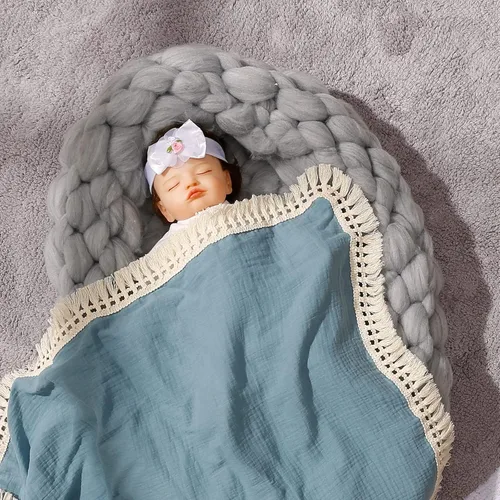Vista 4 de Manta de muselina de algodón insular para bebé con borla, manta de muselina boho bohemia para bebé con borla, manta de recepción para bebé