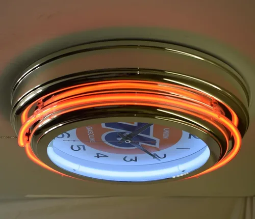 Vista 4 de Union 76 Gasolina Naranja Doble Neon Publicidad Reloj Hombre Cueva Garaje Decoración