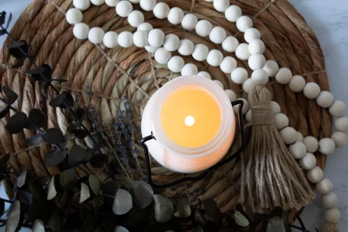 Vista 7 de Milkhouse Candle Company, Creamery Glow Collection Vela de soja perfumada: Milkbottle Candle, Eucalyptus Lavender, 14 onzas Clean-Burning, Soy