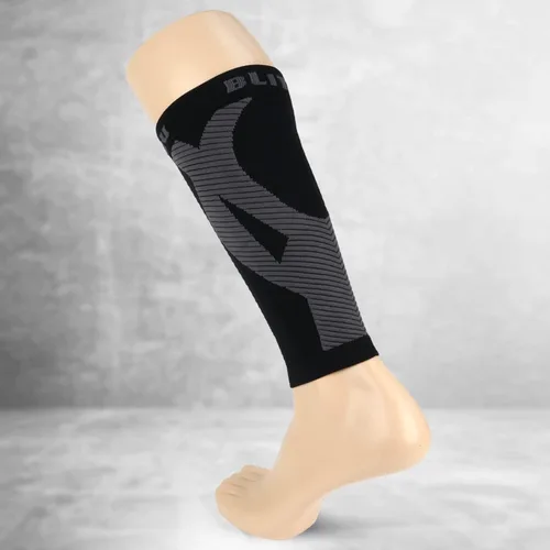 Vista 7 de Calcetines de compresión para la pantorrilla de hombres y mujeres Estos calcetines de compresión no cubren los pies. Sirven para tratar los dolores