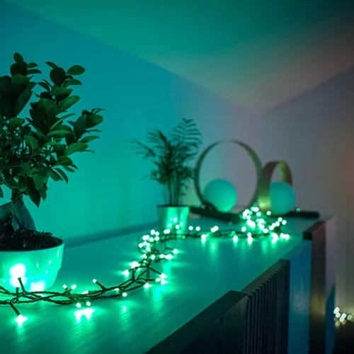 Vista 5 de Twinkly Cadena de luces de Navidad controlada por aplicación, decoración de iluminación inteligente para el hogar para uso en interiores