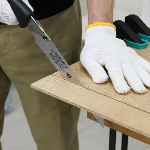 Vista 3 de KAKURI Sierra de mano japonesa [madera dura, madera contrachapada, madera laminada] Sierra de tracción japonesa de 8-1/4 pulgadas con cubierta