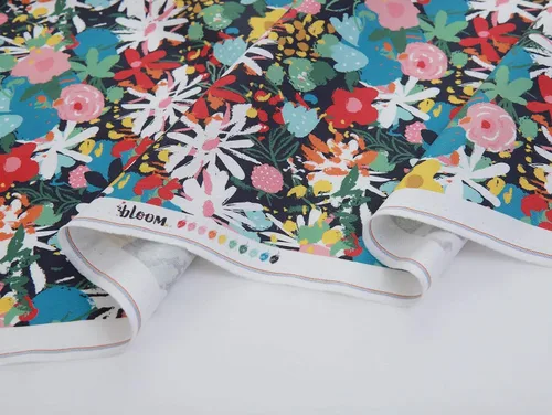 Vista 2 de COTTONVILL Colección Bloom 20COUNT - Tela de acolchado con estampado de algodón (1 yarda, 01-Bloom Main-1)