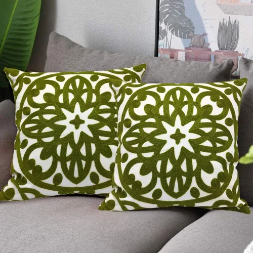 Vista 29 de Alysheer Funda de almohada decorativa bordada de 18 x 18 pulgadas, acogedora y fresca funda de cojín bohemia con diseño de mandala chic de punto
