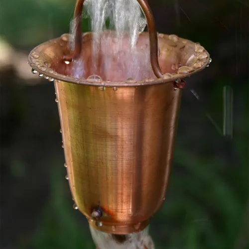 Vista 7 de Nutshell Stores Flare Cups Cadena de lluvia - Bronce - 8 pies