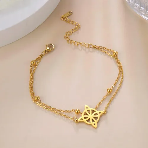 Vista 3 de Pulsera de nudo de brujas para mujer, de acero inoxidable, nudo celta con símbolo Wiccano, pulsera en capas, dije único, pulsera ajustable de doble