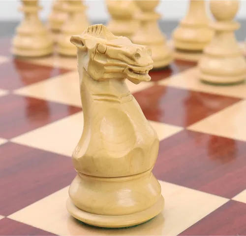 Vista 7 de Royal Chess Mall - Juego de piezas de ajedrez profesional Staunton de 3.9" - Madera de Budrose ponderada