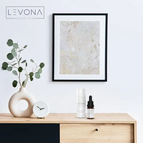 Vista 2 de Levona Scent Aceite Esencial - Aroma para Hogar, Oficina, Hotel y Spa, Ideal para Humidificadores y Difusores, Fragancia con Aroma Aldehídico, Limón