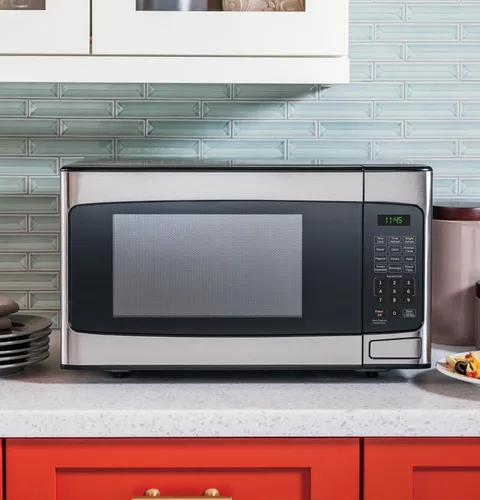 Vista 3 de GE JES1145SHSS. cuadrados Horno microondas Countertop de 1.1 pies cúbicos de capacidad.