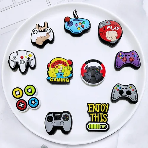 Vista 4 de lovinglove 25 dijes de zapatos de videojuegos para decoración de zapatos de zuecos, accesorios de controlador de juego de moda para niños, niñas