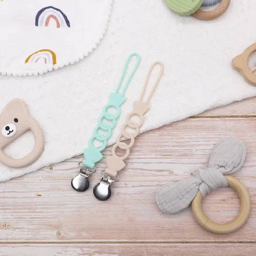 Vista 3 de Pinza para chupete de silicona para bebés, niños y niñas, para recién nacidos, cumpleaños, baby shower, juego de 2 con clip de metal (peces)