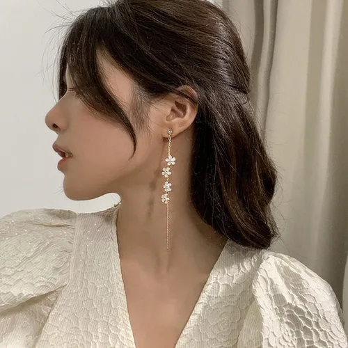 Vista 7 de Pendientes de gota de flores, aretes de trébol de plata 925, aretes lineales, aretes colgantes de flores, aretes delicados, aretes florales, aretes