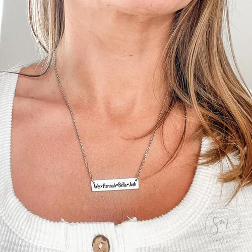 Vista 7 de Emily - Collar de barra con nombres para niños, collar personalizado para mamá, joyería para el día de la madre, regalo para el día de la madre