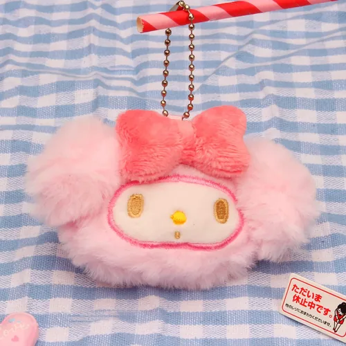 Vista 3 de Oqqituy Lindo llavero de felpa de dibujos animados, llavero de piel sintética Kawaii para mujeres y niñas
