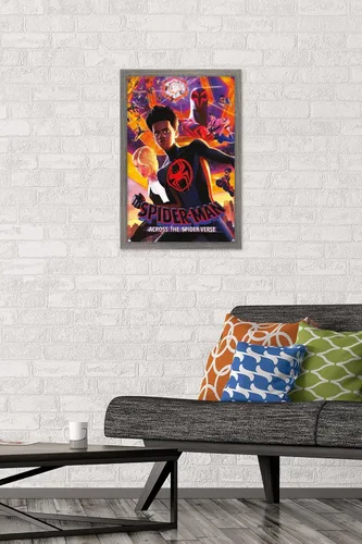 Vista 2 de Trends International Marvel Spider-Man: Across The Spider-Verse - Póster de pared de hoja del grupo uno, 22.4 pulgadas de largo x 14.7 pulgadas