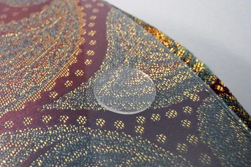 Vista 9 de Almohadillas autoadhesivas redondas SurfaceGard de Shepherd Hardware, de 3/8 pulgada, transparentes, evitan arañazos y deslizamientos, 9964, 16