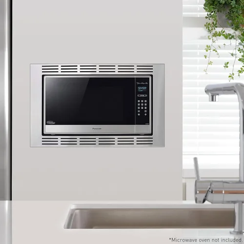 Vista 2 de Panasonic NN-TK932SS Kit de molduras de 30 pulgadas para hornos microondas de 2.2 pies cúbicos, acero inoxidable