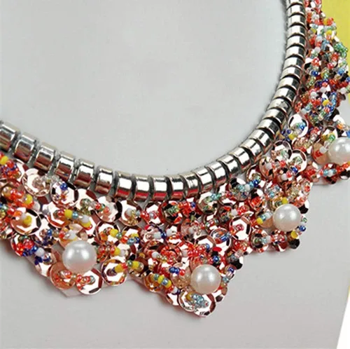 Vista 3 de Collar de perlas de imitación con lentejuelas y collar de imitación desmontable