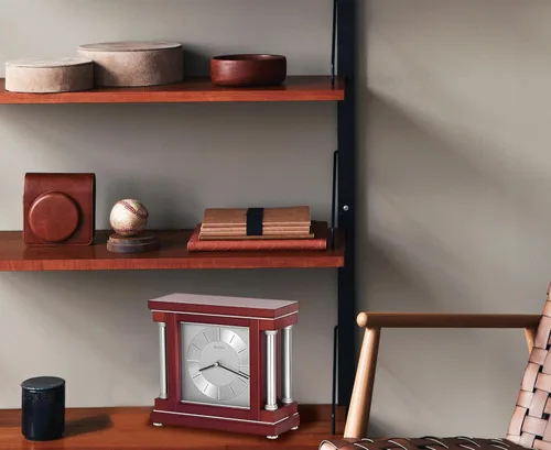 Vista 3 de Bulova B7651 Ambiance - Reloj de mesa, color vino oscuro