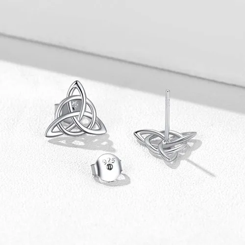 Vista 9 de ChicSilver Aretes de nudo celta hipoalergénicos de plata de ley 925 con forma de corazóntriángulo, joyería celta para mujer, plataorooro rosa