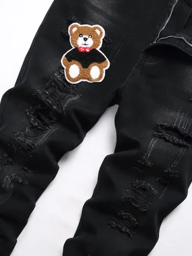 Vista 5 de QONIA Jeans para hombre con detalle de parche de oso y letra, rasgados, deshilachados, ajustados, de pierna recta, jeans para hombres