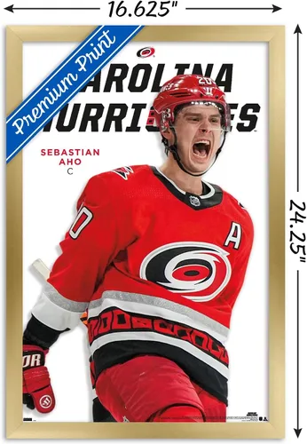 Vista 3 de Trends International NHL Carolina Hurricanes - Sebastian Aho Feature Series 23 - Póster de pared Versión con marco dorado