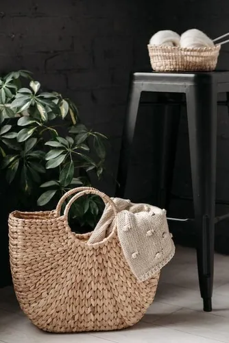 Vista 4 de EROUGE - Bolsa de paja tejida a mano con asa redonda para verano, estilo retro, para la playa, tejida