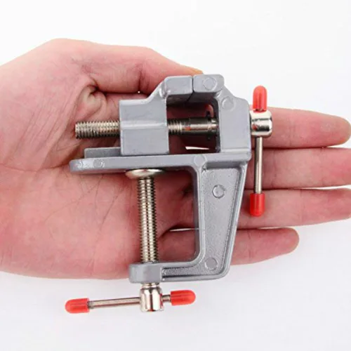 Vista 3 de Mini Tornillo de Banco Pequeña Abrazaderas de Mesa, Herramienta de Reparación para Manualidades (Rango de Ajuste: 0-3 cm)